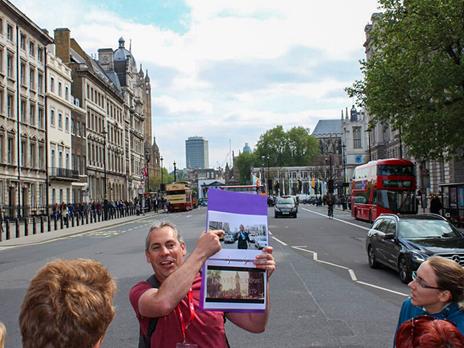 SMARTBOX - La Londra di James Bond®: tour a piedi nei luoghi dellagente 007 - Cofanetto regalo - 5