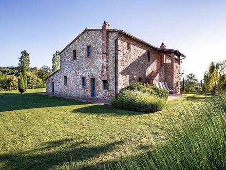 SMARTBOX - Parentesi enologica a Montepulciano: 1 notte in Suite con degustazione di vino Nobile - Cofanetto regalo - 5
