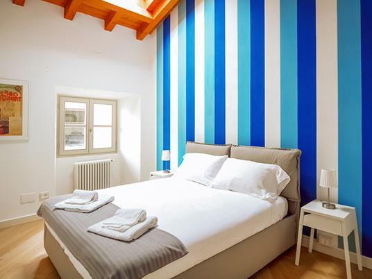 SMARTBOX - In Piemonte con la famiglia: 1 notte con colazione in B&B, agriturismi e guest house - Cofanetto regalo - 4