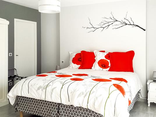 SMARTBOX - Natale stellato in Europa: 2 notti con pausa benessere in località da sogno e città d'arte - Cofanetto regalo - 472 rilassanti soggiorni in Europa - 3