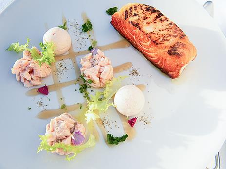 SMARTBOX - 2 notti in hotel 4* in camera con vista sul Golfo di Napoli con lezione di cucina e cena - Cofanetto regalo - 7