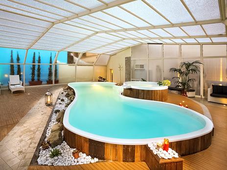SMARTBOX - Benessere & Lusso in Toscana: 2 notti da sogno con pausa relax in eleganti hotel 4* - Cofanetto regalo - 5