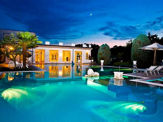 SMARTBOX - 2 notti da sogno con accesso Spa in hotel 4* - Cofanetto regalo - 3