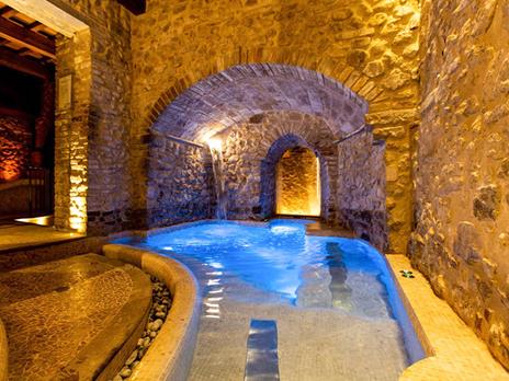 SMARTBOX - Alla scoperta dei Colli Riminesi: 1 cena, 1 pausa benessere e noleggio di e-bike con guida - Cofanetto regalo - 4