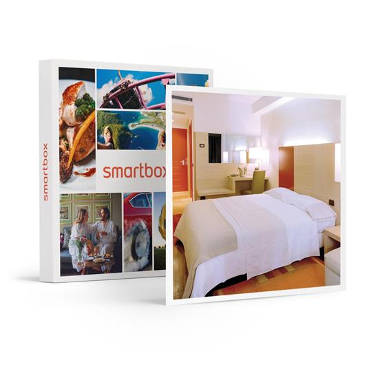 SMARTBOX - Meritato relax: 1 notte a 4* con accesso area benessere e sessione nella grotta di sale - Cofanetto regalo