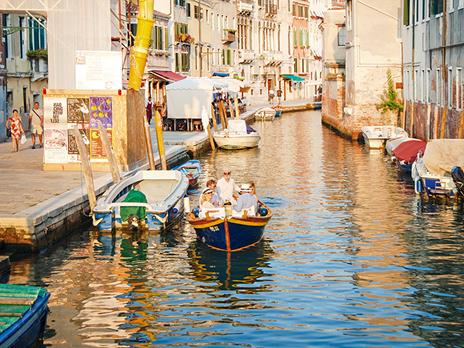 SMARTBOX - Venezia al tramonto: romantico tour in barca per 5 persone - Cofanetto regalo - 4