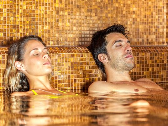SMARTBOX - 1 parentesi sublime in Spa con rituale Thai floreale per 2 - Cofanetto regalo - 4