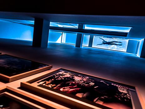 SMARTBOX - Il fascino di Siviglia: 2 notti con Cava e cioccolatini all'hotel Welldone Quality - Cofanetto regalo - 3