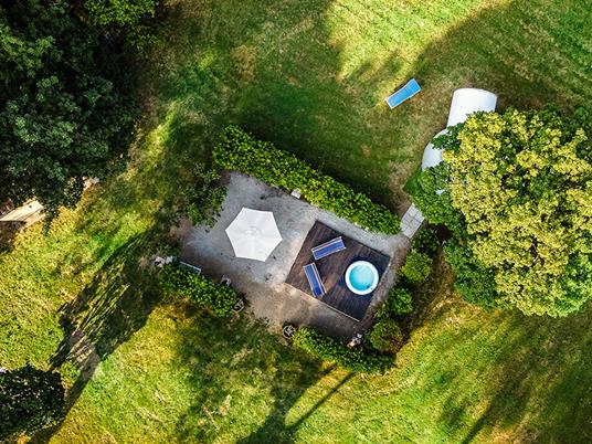 SMARTBOX - 1 notte in Bubble Glamping in Toscana con Prosecco e accesso alla vasca idromassaggio - Cofanetto regalo - 5