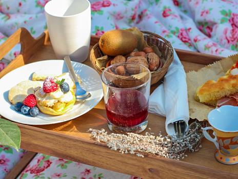 SMARTBOX - Glamping in Toscana: 2 notti in Bolla con colazione, Prosecco e idromassaggio - Cofanetto regalo - 5