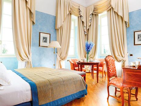 SMARTBOX - Un amore da favola: 1 notte con cena in castello per 2 sposi - Cofanetto regalo - 5