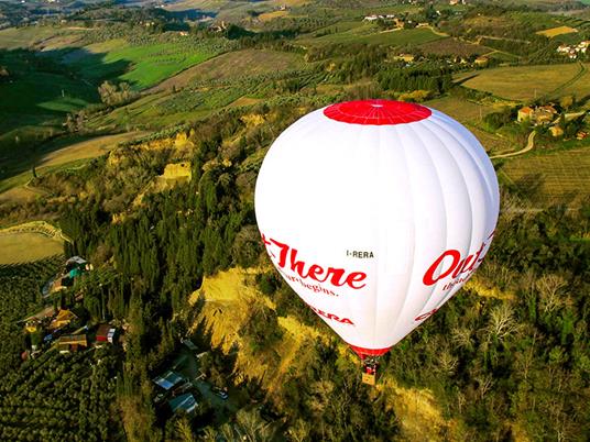 SMARTBOX - Io & Te tra le nuvole: 1 romantico volo in mongolfiera per 2 sposi - Cofanetto regalo - 5