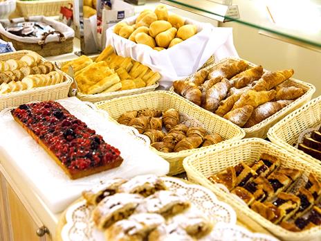 SMARTBOX - 1 notte in Riviera con romantico aperitivo e noleggio e-bike - Cofanetto regalo - 3