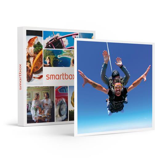 SMARTBOX - Adrenalina al quadrato: volo in paracadute tandem per 2 appassionati - Cofanetto regalo