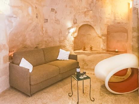 SMARTBOX - Al cuore dei Sassi di Matera: 1 notte con trekking nel Parco della Murgia e sul Ponte Tibetano - Cofanetto regalo - 3