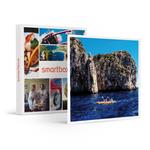 SMARTBOX - Avventura in mare: escursione in kayak tra le acque di Capri per 2 persone - Cofanetto regalo