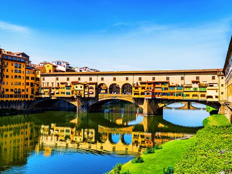 SMARTBOX - In viaggio con amore: romantici soggiorni di 2 notti con cena - Cofanetto regalo - 6