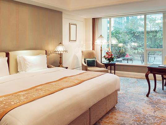 Evasione di lusso per 2: 1 raffinata cena d’autore e 1 notte in eleganti hotel 4* - 3