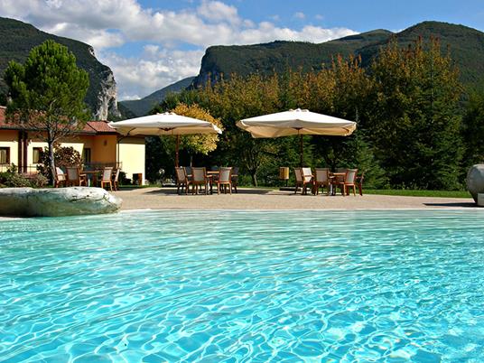 Soggiorni stellati: 2 notti in hotel 4* con cena in rinomato ristorante - 5