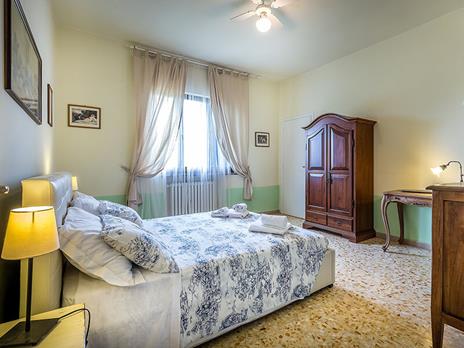 SMARTBOX - Magia in B&B: 1 notte con degustazione di vini in Italia - Cofanetto regalo - 5