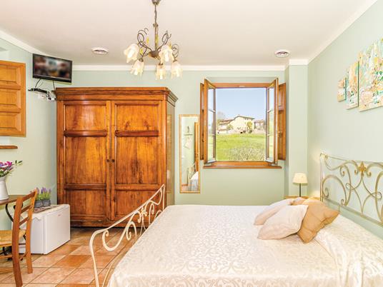 SMARTBOX - Fuga in Toscana: 2 notti e 2 cene con degustazione di vini - Cofanetto regalo - 3