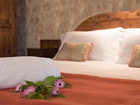 SMARTBOX - 2 notti in Sicilia con accesso alla piscina in country hotel 4* - Cofanetto regalo - 3