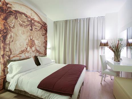 SMARTBOX - Città dItalia: romantica fuga di 1 notte in hotel 4* - Cofanetto regalo - 4