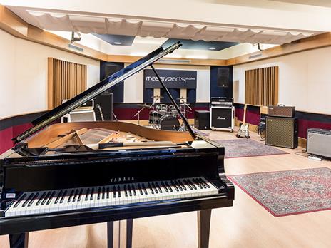 SMARTBOX - 1 lezione di canto o strumento musicale in studio di registrazione a Milano - Cofanetto regalo - 7