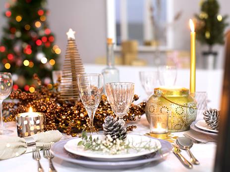 SMARTBOX - Buon Natale fratello! Soggiorni, pause di gusto, relax o sportive a scelta per 2 - Cofanetto regalo - 7