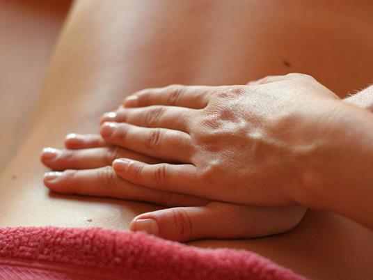 SMARTBOX - Buon Natale, babbo! Cene, degustazioni vini, avventure o pause benessere per 1 o 2 - Cofanetto regalo - 3