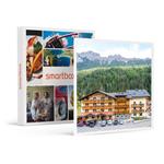 SMARTBOX - Fuga romantica sulle Dolomiti: 1 notte con cena tipica e ingresso alla Spa - Cofanetto regalo