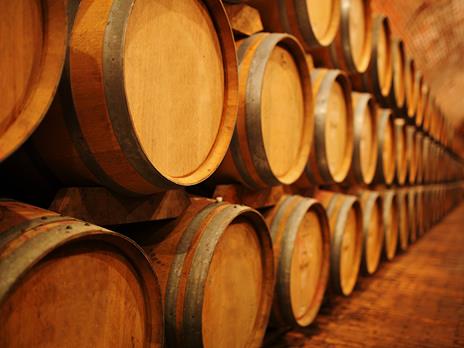 SMARTBOX - Natale da sorseggiare: poetici soggiorni con degustazione vini - Cofanetto regalo - 2