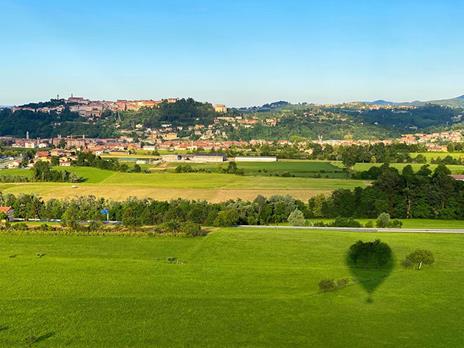 SMARTBOX - Pomeriggio in volo: 1 esclusiva esperienza in mongolfiera per 2 tra i cieli di Crema - Cofanetto regalo - 4