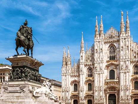 SMARTBOX - Palloncini a cuore, candele, dolce e Prosecco per 1 romantica notte a Milano - Cofanetto regalo - 4