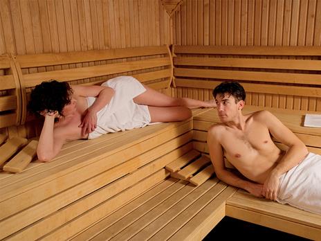 SMARTBOX - Relax in Valle d'Aosta: 1 notte con Spa e cena in hotel caratteristici - Cofanetto regalo - 3