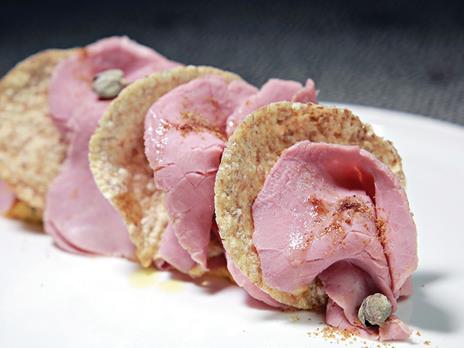 SMARTBOX - Raffinata cena romantica in ristorante stellato della Guida MICHELIN 2022 a Torino o Cuneo - Cofanetto regalo - 3