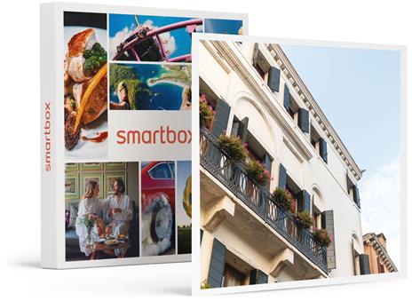 SMARTBOX - Venezia a 5*: 1 notte in camera Superior in palazzo storico sul canale di Cannaregio - Cofanetto regalo