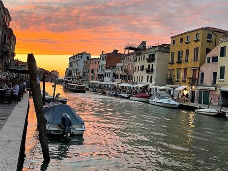 SMARTBOX - Venezia a 5*: 1 notte in camera Superior in palazzo storico sul canale di Cannaregio - Cofanetto regalo - 4