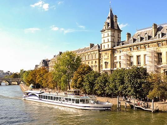 SMARTBOX - Crociera gastronomica sulla Senna con cena di 3 portate - Cofanetto regalo - 4