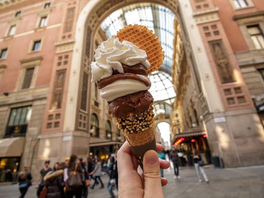 SMARTBOX - Milano da bere: aperitivo e street food tour - Cofanetto regalo - 4