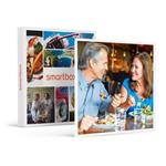 SMARTBOX - A cena con papà: 1 cena per 2 con vino per la festa del papà - Cofanetto regalo