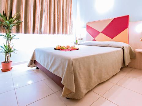 SMARTBOX - Alla Spa con la mamma: 1 notte con accesso al percorso benessere per 2 - Cofanetto regalo - 4