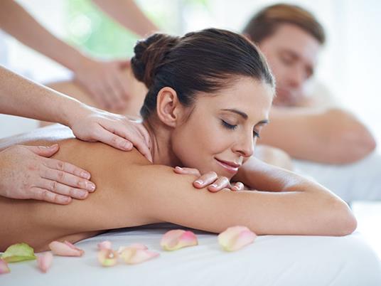 SMARTBOX - Alla scoperta della Lombardia tra soggiorni, cene, pause benessere o avventure per 2 - Cofanetto regalo - 3