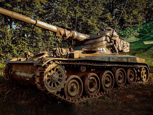 SMARTBOX - Sergente, siamo bloccati! Escape room in un carro armato per 4 persone - Cofanetto regalo - 3