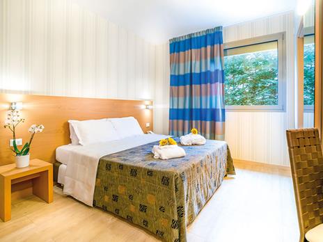 SMARTBOX - Fuga di lusso di 2 notti in un fantastico Relais 4* alle porte di Bologna - Cofanetto regalo - 3