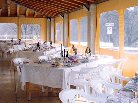 SMARTBOX - Divertimento al Veja Adventure Park: 1 ingresso al Parco con pranzo per 1 persona - Cofanetto regalo - 4