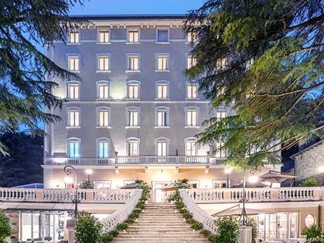 SMARTBOX - 1 notte con pausa relax presso l'Hotel Helvetia Thermal Spa a Bologna - Cofanetto regalo - 3