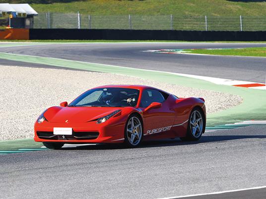 SMARTBOX - Passione Ferrari: 2 giri al volante di una F458 Italia allAutodromo di Vallelunga - Cofanetto regalo - 3