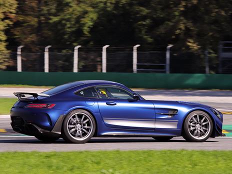 SMARTBOX - 2 giri nell'Autodromo Vallelunga Piero Taruffi in Mercedes-AMG GT R PRO - Cofanetto regalo - 4