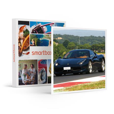 SMARTBOX - Adrenalina su pista al Circuito di Vairano: 2 giri alla guida di una Ferrari F458 Italia - Cofanetto regalo
